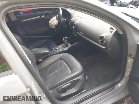 ✅ 2015 Audi A3 Premium • VIN: WAUBFGFF6F1009264 • Lot: 43446286. Listed on IAAI with 181,678 mi. Free auction sales archive from the USA and detailed vehicle history report at DreamBid. Image 5.