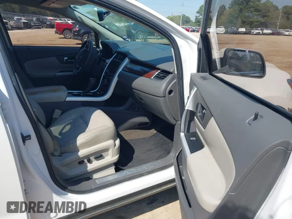 ✅ 2013 Ford Edge Limited • VIN: 2FMDK3KC9DBB36888 • Lot: 44662615. Wystawiony na IAAI z przebiegiem 135 168 mil. Bezpłatny archiwum sprzedaży aukcyjnych z USA i szczegółowy raport historii pojazdu na DreamBid. Zdjęcie 5.