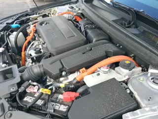 ✅ 2025 Honda Accord Sport-L • VIN: 1HGCY2F7XSA042082 • Lot: 43375472. Listed on IAAI with 9,333 mi. Free auction sales archive from the USA and detailed vehicle history report at DreamBid. Image 19.