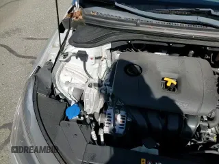 ✅ 2019 Hyundai Elantra SE • VIN: KMHD74LF5KU833322 • Lot: 81801795. Listed on Copart with 15,302 mi. Free auction sales archive from the USA and detailed vehicle history report at DreamBid. Image 13.