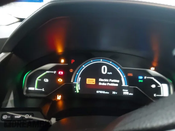 ✅ 2019 Honda Clarity • VIN: JHMZC5F18KC004616 • Lot: 42196127. Wystawiony na IAAI z przebiegiem 79 018 mil. Bezpłatny archiwum sprzedaży aukcyjnych z USA i szczegółowy raport historii pojazdu na DreamBid. Zdjęcie 7.