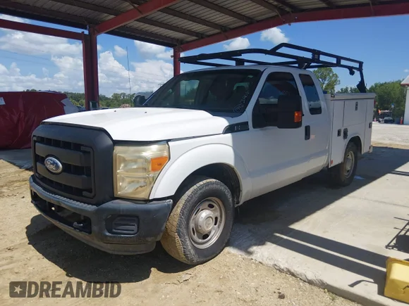 ✅ 2011 Ford F-250 XL • VIN: 1FT7X2A61BEA31806 • Lot: 45485327. Listed on IAAI with 282,745 mi. Free auction sales archive from the USA and detailed vehicle history report at DreamBid. Image 2.