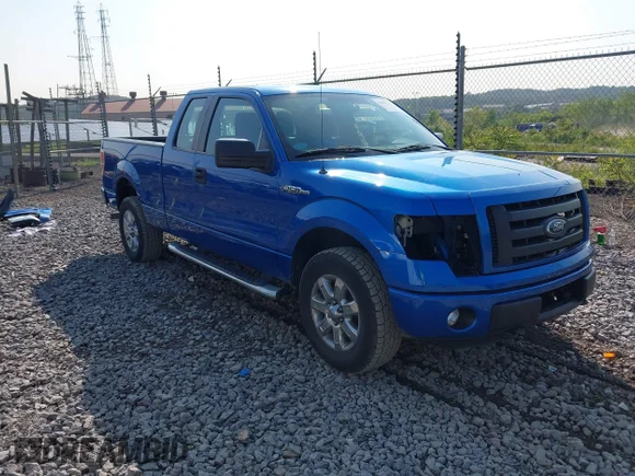 ✅ 2012 Ford F-150 XL • VIN: 1FTFX1EFXCFA83754 • Lot: 42400111. Wystawiony na IAAI z przebiegiem 73 552 mil. Bezpłatny archiwum sprzedaży aukcyjnych z USA i szczegółowy raport historii pojazdu na DreamBid. Zdjęcie 1.