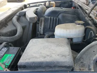 ✅ 2003 GMC Yukon XL • VIN: 1GKFK66U13J330704 • Lot: 42762207. Listed on IAAI with 217,383 mi. Free auction sales archive from the USA and detailed vehicle history report at DreamBid. Image 12.