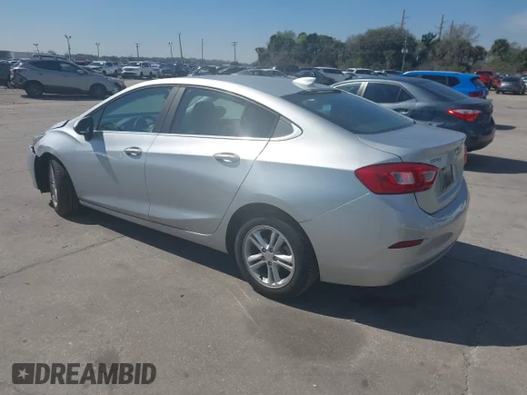 ✅ 2017 Chevrolet Cruze LT • VIN: 1G1BE5SM3H7145441 • Лот: 44475423. Опубліковано раніше на IAAI з пробігом 89 224 миль. Безкоштовний доступ до архіву аукціонних продажів зі США та докладний звіт про історію автомобіля на DreamBid. Зображення 3.