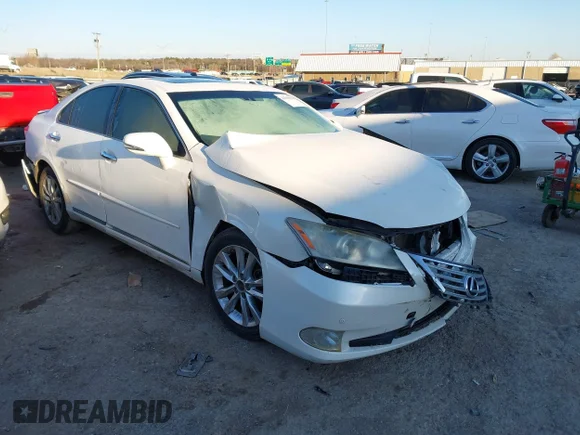 ✅ 2011 Lexus ES 330 • VIN: JTHBK1EG0B2457041 • Лот: 44098118. Опубліковано раніше на IAAI з пробігом 153 856 миль. Безкоштовний доступ до архіву аукціонних продажів зі США та докладний звіт про історію автомобіля на DreamBid. Зображення 1.