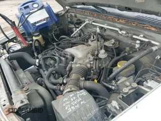 ✅ 2004 Nissan Xterra XE • VIN: 5N1ED28T34C615226 • Lot: 42081361. Listed on IAAI with 300,015 mi. Free auction sales archive from the USA and detailed vehicle history report at DreamBid. Image 19.