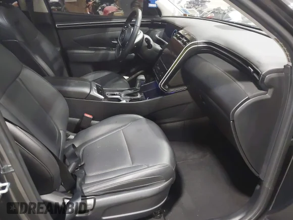 ✅ 2024 Hyundai Tucson SEL • VIN: 5NMJFCDE6RH365290 • Lot: 43503391. Wystawiony na IAAI z przebiegiem 33 656 mil. Bezpłatny archiwum sprzedaży aukcyjnych z USA i szczegółowy raport historii pojazdu na DreamBid. Zdjęcie 5.