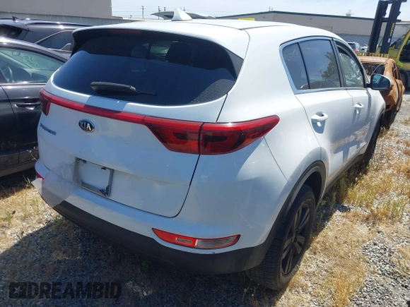 ✅ 2019 Kia Sportage LX • VIN: KNDPM3AC3K7619635 • Lot: 44831226. Wystawiony na IAAI z przebiegiem 57 577 mil. Bezpłatny archiwum sprzedaży aukcyjnych z USA i szczegółowy raport historii pojazdu na DreamBid. Zdjęcie 4.