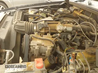 ✅ 1999 Ford Explorer XL • VIN: 1FMZU32X6XZA93597 • Лот: 42138855. Опубликован ранее на IAAI с пробегом 190 449 миль. Бесплатный доступ к архиву аукционных продаж из США и подробный отчёт об истории автомобиля на DreamBid. Изображение 12.