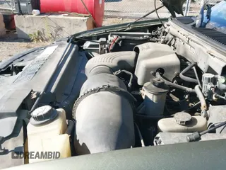 ✅ 2003 Ford F-150 XLT • VIN: 1FTRW08LX3KD31469 • Лот: 43594210. Опубликован ранее на IAAI с пробегом 128 691 миль. Бесплатный доступ к архиву аукционных продаж из США и подробный отчёт об истории автомобиля на DreamBid. Изображение 19.