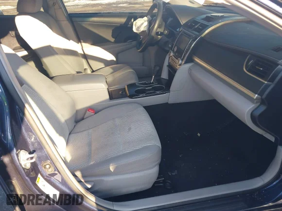 ✅ 2014 Toyota Camry SE • VIN: 4T1BF1FK4EU848058 • Lot: 44260469. Wystawiony na IAAI z przebiegiem 139 292 mil. Bezpłatny archiwum sprzedaży aukcyjnych z USA i szczegółowy raport historii pojazdu na DreamBid. Zdjęcie 5.