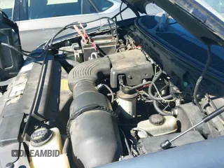 ✅ 2000 Ford Expedition XLT • VIN: 1FMRU156XYLC11937 • Lot: 43379771. Wystawiony na IAAI z przebiegiem Nie podano. Bezpłatny archiwum sprzedaży aukcyjnych z USA i szczegółowy raport historii pojazdu na DreamBid. Zdjęcie 14.