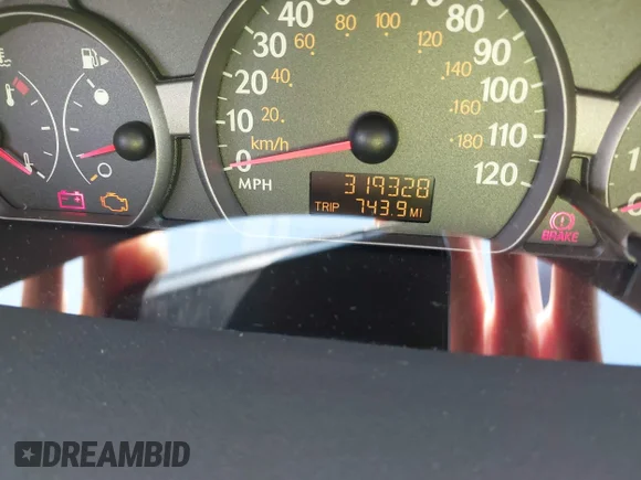 ✅ 2003 Saturn ION ION 2 • VIN: 1G8AJ52F33Z132535 • Лот: 42510935. Опубліковано раніше на IAAI з пробігом 319 328 миль. Безкоштовний доступ до архіву аукціонних продажів зі США та докладний звіт про історію автомобіля на DreamBid. Зображення 7.