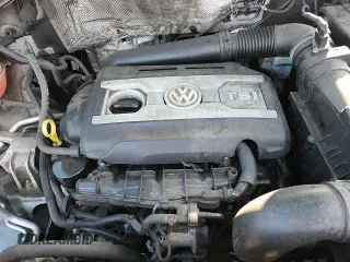 ✅ 2017 Volkswagen Tiguan Wolfsburg Edition • VIN: WVGSV7AXXHK002638 • Lot: 94039135. Wystawiony na Copart z przebiegiem 116 595 mil. Bezpłatny archiwum sprzedaży aukcyjnych z USA i szczegółowy raport historii pojazdu na DreamBid. Zdjęcie 14.