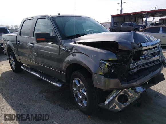 ✅ 2014 Ford F-150 XLT • VIN: 1FTFW1CFXEFA24132 • Лот: 44872112. Опубліковано раніше на IAAI з пробігом 105 357 миль. Безкоштовний доступ до архіву аукціонних продажів зі США та докладний звіт про історію автомобіля на DreamBid. Зображення 1.