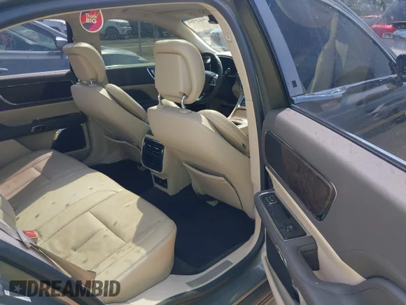✅ 2017 Lincoln Continental Select • VIN: 1LN6L9SP9H5609114 • Лот: 42912751. Опубликован ранее на IAAI с пробегом 35 315 миль. Бесплатный доступ к архиву аукционных продаж из США и подробный отчёт об истории автомобиля на DreamBid. Изображение 8.