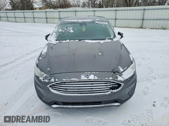 ✅ 2019 Ford Fusion SE • VIN: 3FA6P0LU7KR118589 • Lot: 98484515. Listed on Copart with 159,350 mi. Free auction sales archive from the USA and detailed vehicle history report at DreamBid. Image 5.