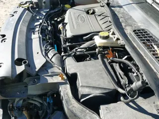 ✅ 2018 Ford Escape SEL • VIN: 1FMCU9HDXJUC13993 • Lot: 43543510. Wystawiony na IAAI z przebiegiem 115 928 mil. Bezpłatny archiwum sprzedaży aukcyjnych z USA i szczegółowy raport historii pojazdu na DreamBid. Zdjęcie 20.