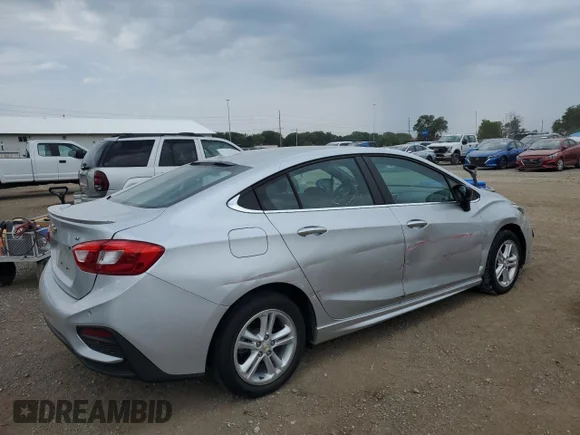 ✅ 2017 Chevrolet Cruze LT • VIN: 1G1BE5SM0H7161760 • Лот: 72088975. Опубліковано раніше на Copart з пробігом 35 335 миль. Безкоштовний доступ до архіву аукціонних продажів зі США та докладний звіт про історію автомобіля на DreamBid. Зображення 3.