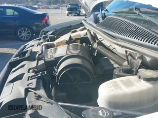 ✅ 2018 GMC Savana Cargo • VIN: 1GTZ7HFG0J1226542 • Lot: 43531137. Listed on IAAI with 261,654 mi. Free auction sales archive from the USA and detailed vehicle history report at DreamBid. Image 19.