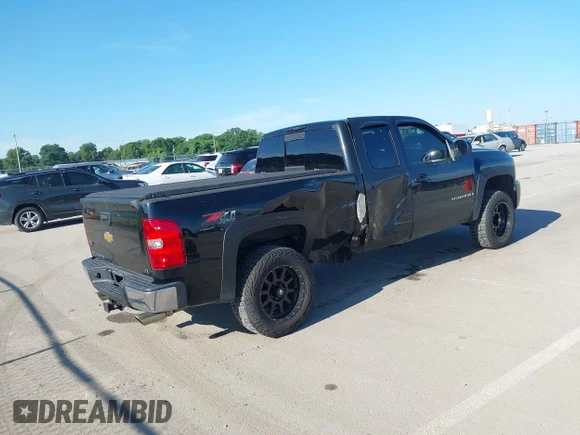 ✅ 2007 Chevrolet Silverado 1500 1LT • VIN: 1GCEK19047Z646172 • Lot: 42598713. Wystawiony na IAAI z przebiegiem 119 703 mil. Bezpłatny archiwum sprzedaży aukcyjnych z USA i szczegółowy raport historii pojazdu na DreamBid. Zdjęcie 4.
