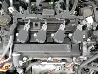 ✅ 2024 Honda Civic Sport Touring • VIN: 19XFL1G8XRE019744 • Lot: 69560635. Wystawiony na Copart z przebiegiem 6 973 mil. Bezpłatny archiwum sprzedaży aukcyjnych z USA i szczegółowy raport historii pojazdu na DreamBid. Zdjęcie 13.