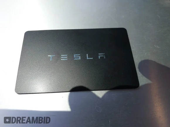 ✅ 2023 Tesla Model X • VIN: 7SAXCBE54PF429579 • Лот: 42247169. Опубліковано раніше на IAAI з пробігом 11 311 миль. Безкоштовний доступ до архіву аукціонних продажів зі США та докладний звіт про історію автомобіля на DreamBid. Зображення 11.