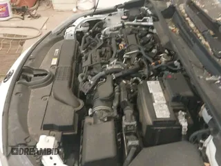 ✅ 2021 Toyota Corolla SE • VIN: 5YFS4MCE6MP088446 • Lot: 42587739. Wystawiony na IAAI z przebiegiem 84 569 mil. Bezpłatny archiwum sprzedaży aukcyjnych z USA i szczegółowy raport historii pojazdu na DreamBid. Zdjęcie 19.