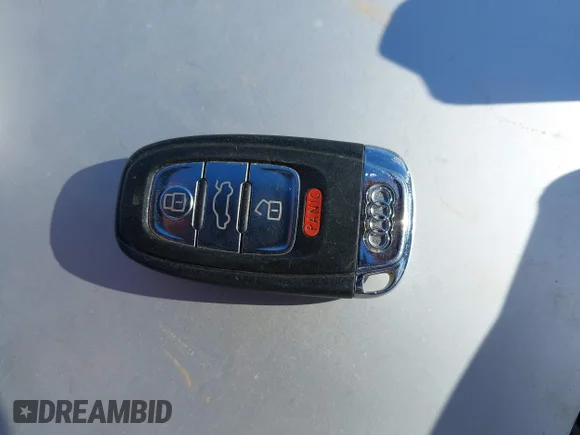 ✅ 2009 Audi Q5 Premium • VIN: WA1KK78R49A038895 • Lot: 44755712. Wystawiony na IAAI z przebiegiem 143 365 mil. Bezpłatny archiwum sprzedaży aukcyjnych z USA i szczegółowy raport historii pojazdu na DreamBid. Zdjęcie 11.