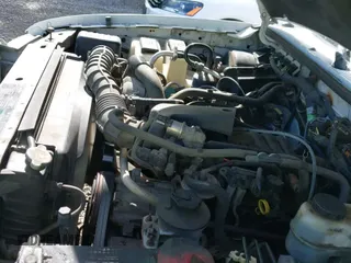 ✅ 2008 Ford Ranger XL • VIN: 1FTYR14U48PA01974 • Lot: 43117167. Wystawiony na IAAI z przebiegiem 219 180 mil. Bezpłatny archiwum sprzedaży aukcyjnych z USA i szczegółowy raport historii pojazdu na DreamBid. Zdjęcie 12.