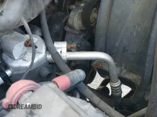 ✅ 2015 Chevrolet Express Cargo • VIN: 1GCWGFCF0F1151304 • Lot: 42776223. Wystawiony na IAAI z przebiegiem 213 156 mil. Bezpłatny archiwum sprzedaży aukcyjnych z USA i szczegółowy raport historii pojazdu na DreamBid. Zdjęcie 18.