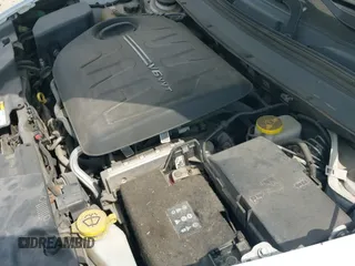 ✅ 2018 Jeep Cherokee Latitude Plus • VIN: 1C4PJLLX2JD557198 • Lot: 41908907. Listed on IAAI with 155,195 mi. Free auction sales archive from the USA and detailed vehicle history report at DreamBid. Image 19.