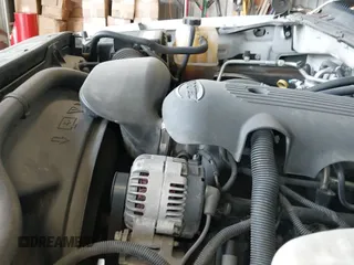 ✅ 2005 GMC Sierra 2500HD SLT • VIN: 1GTHK23U95F878893 • Лот: 42544359. Опубликован ранее на IAAI с пробегом 119 065 миль. Бесплатный доступ к архиву аукционных продаж из США и подробный отчёт об истории автомобиля на DreamBid. Изображение 19.