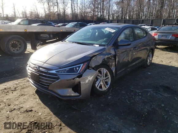 ✅ 2020 Hyundai Elantra Value Edition • VIN: 5NPD84LF7LH537151 • Lot: 70189732. Wystawiony na Copart z przebiegiem 10 790 mil. Bezpłatny archiwum sprzedaży aukcyjnych z USA i szczegółowy raport historii pojazdu na DreamBid. Zdjęcie 1.