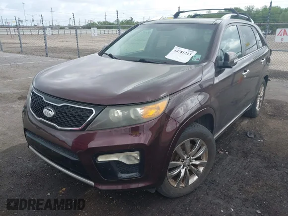 ✅ 2012 Kia Sorento SX • VIN: 5XYKW4A25CG193033 • Lot: 44781213. Wystawiony na IAAI z przebiegiem Nie podano. Bezpłatny archiwum sprzedaży aukcyjnych z USA i szczegółowy raport historii pojazdu na DreamBid. Zdjęcie 2.