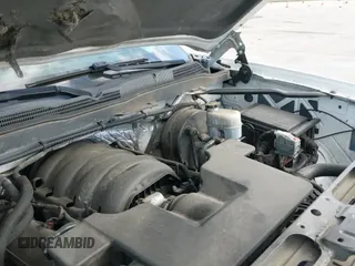 ✅ 2014 Chevrolet Silverado 1500 LTZ • VIN: 3GCPCSEC6EG256487 • Lot: 41830984. Wystawiony na IAAI z przebiegiem 247 004 mil. Bezpłatny archiwum sprzedaży aukcyjnych z USA i szczegółowy raport historii pojazdu na DreamBid. Zdjęcie 18.