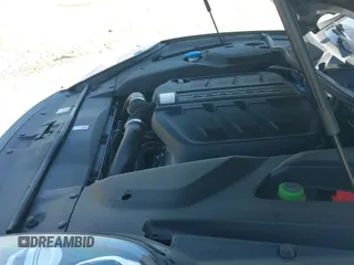 ✅ 2018 Porsche Cayenne S • VIN: WP1AB2A21JLA60264 • Lot: 42028716. Wystawiony na IAAI z przebiegiem 66 479 mil. Bezpłatny archiwum sprzedaży aukcyjnych z USA i szczegółowy raport historii pojazdu na DreamBid. Zdjęcie 19.