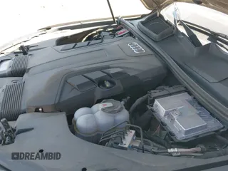 ✅ 2019 Audi Q7 Prestige • VIN: WA1VABF77KD021582 • Lot: 42169078. Listed on IAAI with 63,486 mi. Free auction sales archive from the USA and detailed vehicle history report at DreamBid. Image 20.