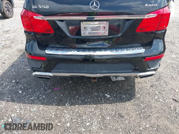 ✅ 2014 Mercedes-Benz GL 550 • VIN: 4JGDF7DE5EA374793 • Lot: 43059758. Wystawiony na IAAI z przebiegiem 212 522 mil. Bezpłatny archiwum sprzedaży aukcyjnych z USA i szczegółowy raport historii pojazdu na DreamBid. Zdjęcie 6.