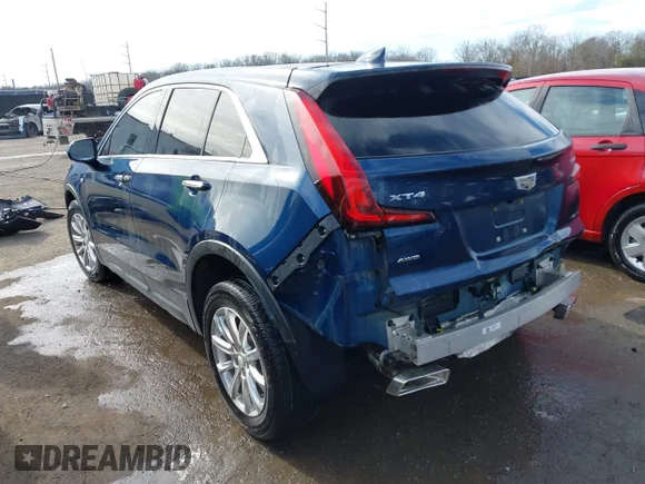 ✅ 2020 Cadillac XT4 AWD Luxury • VIN: 1GYFZBR43LF127113 • Lot: 41323388. Wystawiony na IAAI z przebiegiem 124 780 mil. Bezpłatny archiwum sprzedaży aukcyjnych z USA i szczegółowy raport historii pojazdu na DreamBid. Zdjęcie 3.