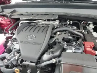 ✅ 2025 Toyota Highlander XLE • VIN: 5TDAAAB50SS084823 • Lot: 84635355. Wystawiony na Copart z przebiegiem 3 459 mil. Bezpłatny archiwum sprzedaży aukcyjnych z USA i szczegółowy raport historii pojazdu na DreamBid. Zdjęcie 15.