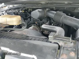 ✅ 2001 Ford F-250 XL • VIN: 1FTNX20L81EC24211 • Lot: 41472600. Wystawiony na IAAI z przebiegiem 195 292 mil. Bezpłatny archiwum sprzedaży aukcyjnych z USA i szczegółowy raport historii pojazdu na DreamBid. Zdjęcie 15.