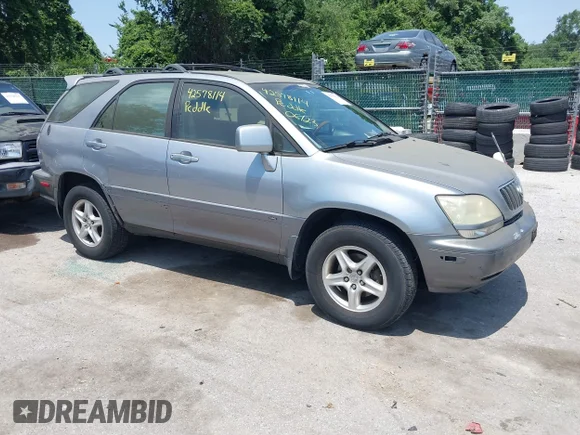 ✅ 2002 Lexus RX 300 • VIN: JTJHF10U820266179 • Лот: 42578114. Опубліковано раніше на IAAI з пробігом 240 666 миль. Безкоштовний доступ до архіву аукціонних продажів зі США та докладний звіт про історію автомобіля на DreamBid. Зображення 1.