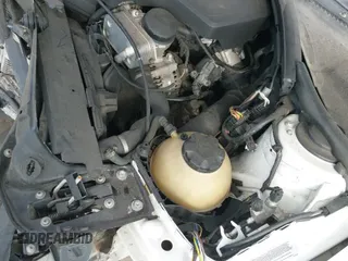 ✅ 2013 BMW 3 Series 328i • VIN: WBA3A5G57DNP21673 • Lot: 43774582. Wystawiony na IAAI z przebiegiem 144 569 mil. Bezpłatny archiwum sprzedaży aukcyjnych z USA i szczegółowy raport historii pojazdu na DreamBid. Zdjęcie 12.