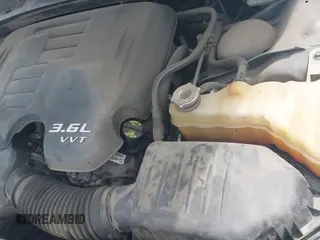 ✅ 2019 Dodge Charger GT • VIN: 2C3CDXHG5KH711885 • Lot: 42844453. Wystawiony na IAAI z przebiegiem 44 596 mil. Bezpłatny archiwum sprzedaży aukcyjnych z USA i szczegółowy raport historii pojazdu na DreamBid. Zdjęcie 19.