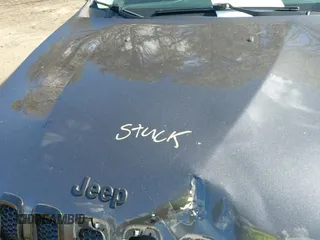 ✅ 2017 Jeep Cherokee Limited • VIN: 1C4PJMDS7HW560881 • Lot: 41749358. Wystawiony na IAAI z przebiegiem 113 415 mil. Bezpłatny archiwum sprzedaży aukcyjnych z USA i szczegółowy raport historii pojazdu na DreamBid. Zdjęcie 19.