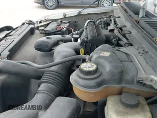 ✅ 2005 Ford F-250 XL • VIN: 1FTSX20575EB58745 • Lot: 43131481. Wystawiony na IAAI z przebiegiem 222 567 mil. Bezpłatny archiwum sprzedaży aukcyjnych z USA i szczegółowy raport historii pojazdu na DreamBid. Zdjęcie 12.