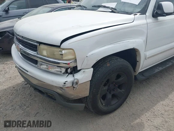 ✅ 2002 Chevrolet Suburban LT • VIN: 3GNEC16Z72G232643 • Лот: 44684529. Опубліковано раніше на IAAI з пробігом 381 193 миль. Безкоштовний доступ до архіву аукціонних продажів зі США та докладний звіт про історію автомобіля на DreamBid. Зображення 6.