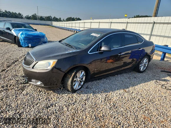 ✅ 2015 Buick Verano Group • VIN: 1G4PS5SK4F4115038 • Лот: 47116556. Опубліковано раніше на Copart з пробігом 67 331 миль. Безкоштовний доступ до архіву аукціонних продажів зі США та докладний звіт про історію автомобіля на DreamBid. Зображення 1.